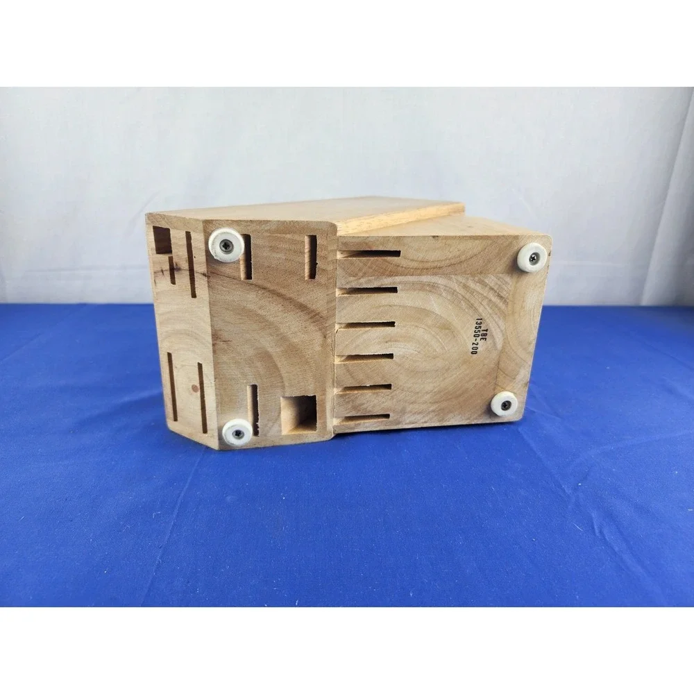 J.‎ A. HENCKELS 14 Slot Hardwood Knife Storage Block Oak Finish - S